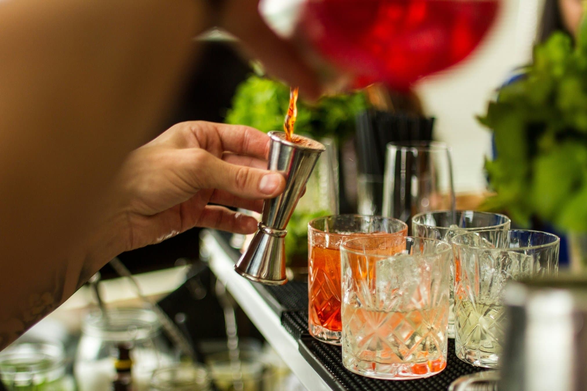 Top Drinking Spots in Notting Hill - Preview Card