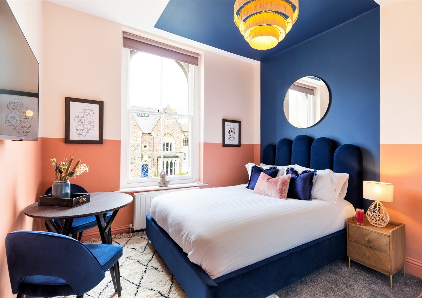5 Budget Friendly Stays in Bristol Guide