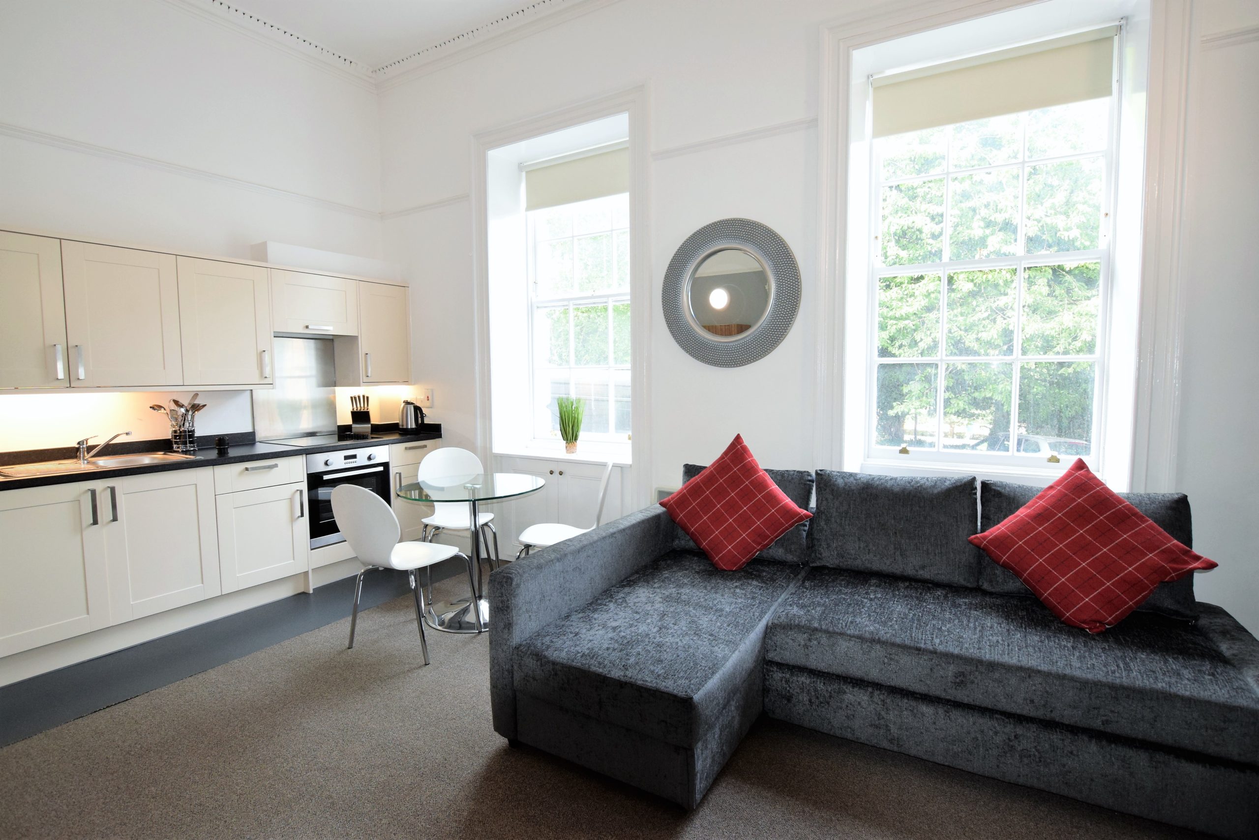 Berkeley Square No.5 - Serviced Apartment in Berkeley Square / Clifton - Your Apartment