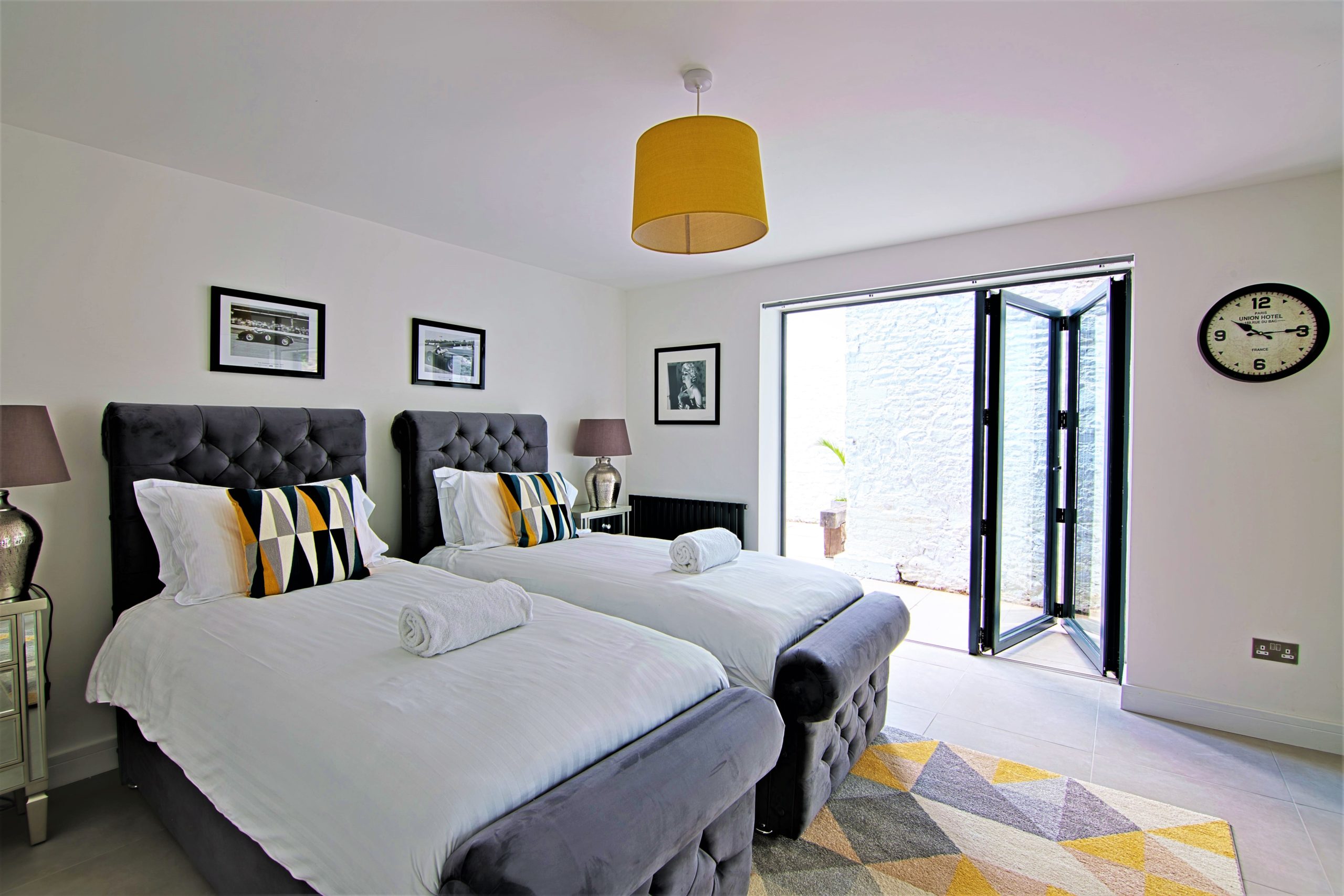 Loft #9 - Serviced Apartment in Old Market, Bristol - Your Apartment